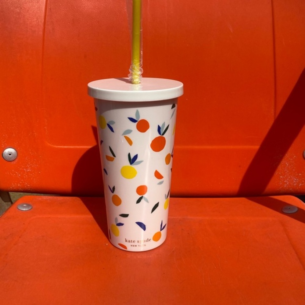 KATE SPADE ♠️ reusable beverage container♻️pretty and practical 🍋🍊 see pic: